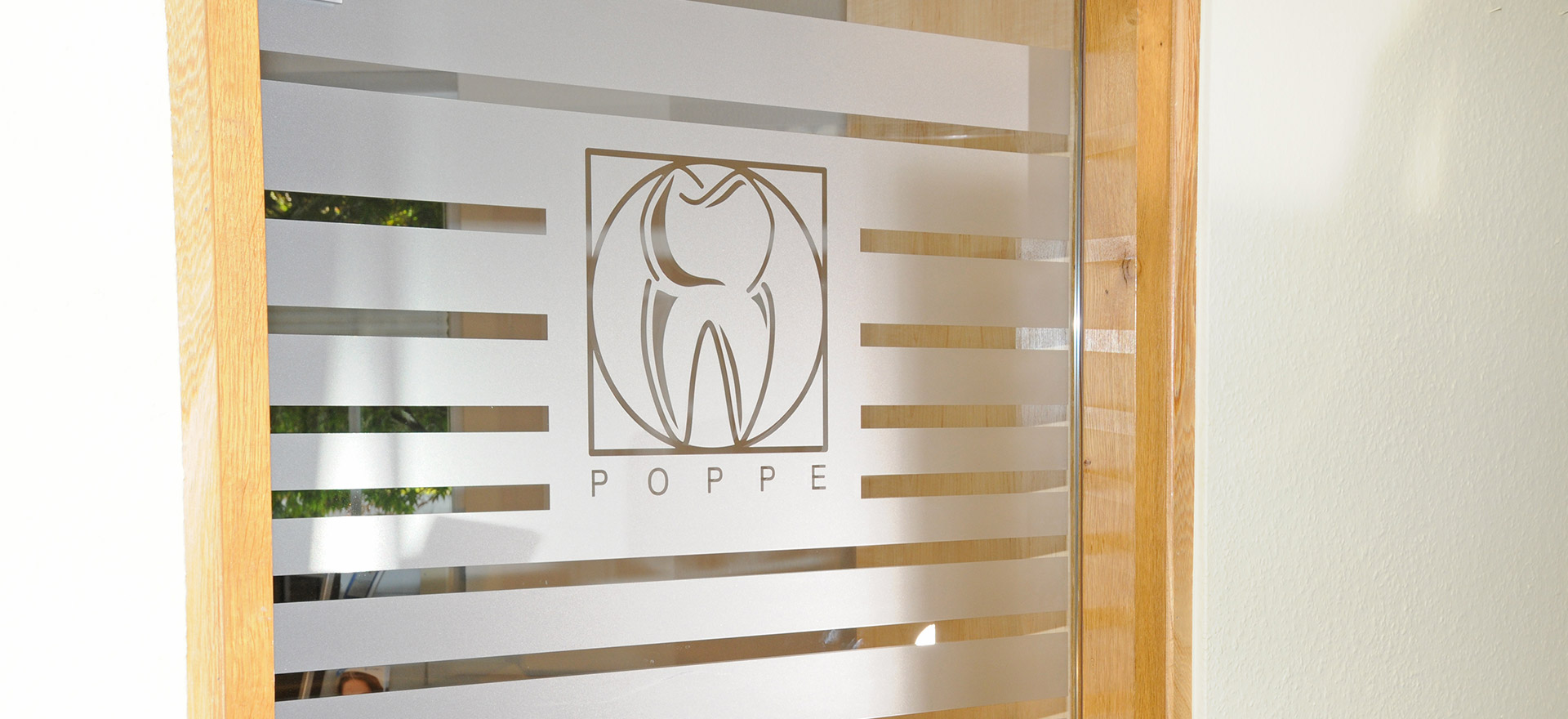 Zahnarzt, Kieferorthopädie Großefehn, Dres. Poppe, Zahnärztliche Gemeinschaftspraxis